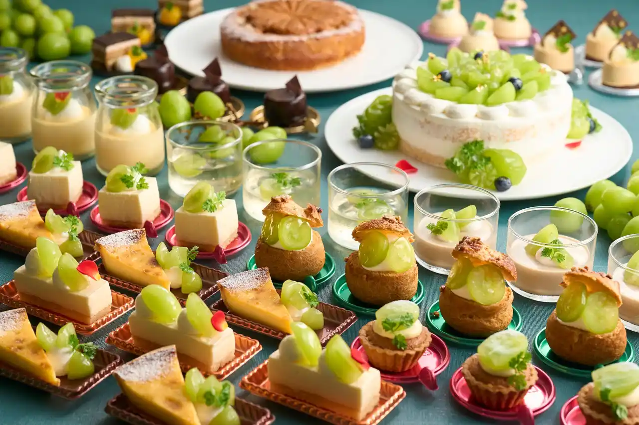 【リーガロイヤルホテル小倉】ホテル初開催！まるで宝石のようなスイーツに心躍る「Autumn Jewel ～シャインマスカットフェア～ 」