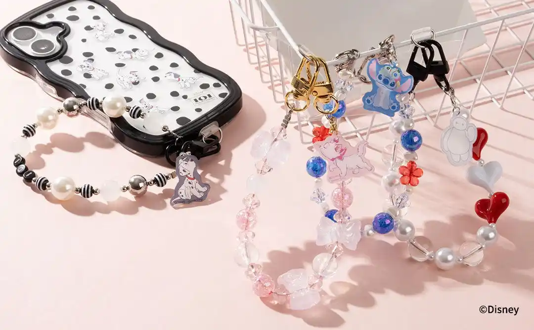 【Hamee】 大人可愛い「ディズニーキャラクター」デザインのビーズハンドストラップが新登場。