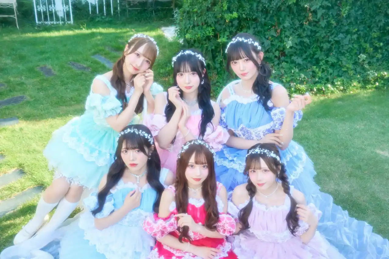 LilyS/ash定期公演vol.8開催決定！新曲初披露＆モノクロ衣装で魅せる一夜限りのステージ