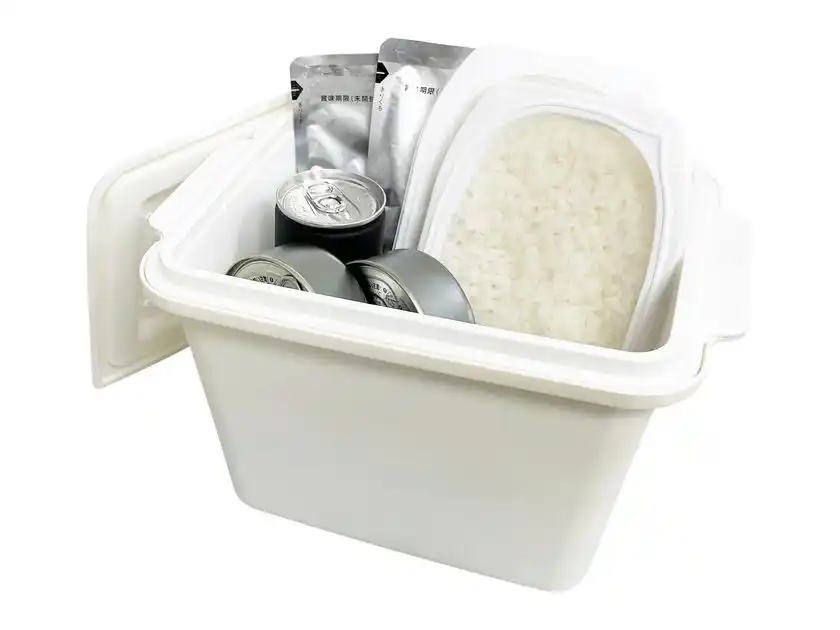 HOTPLUS あったかフードボックス 備蓄収納イメージ