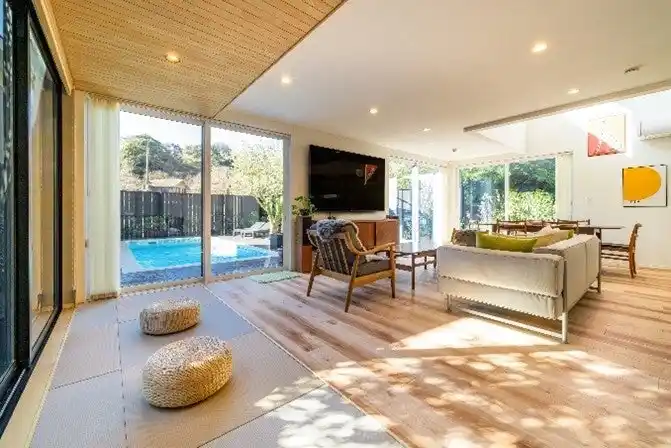 【CRGホールディングス株式会社】 オシエテとラポールデザインがインバウンド宿泊事業で協業開始