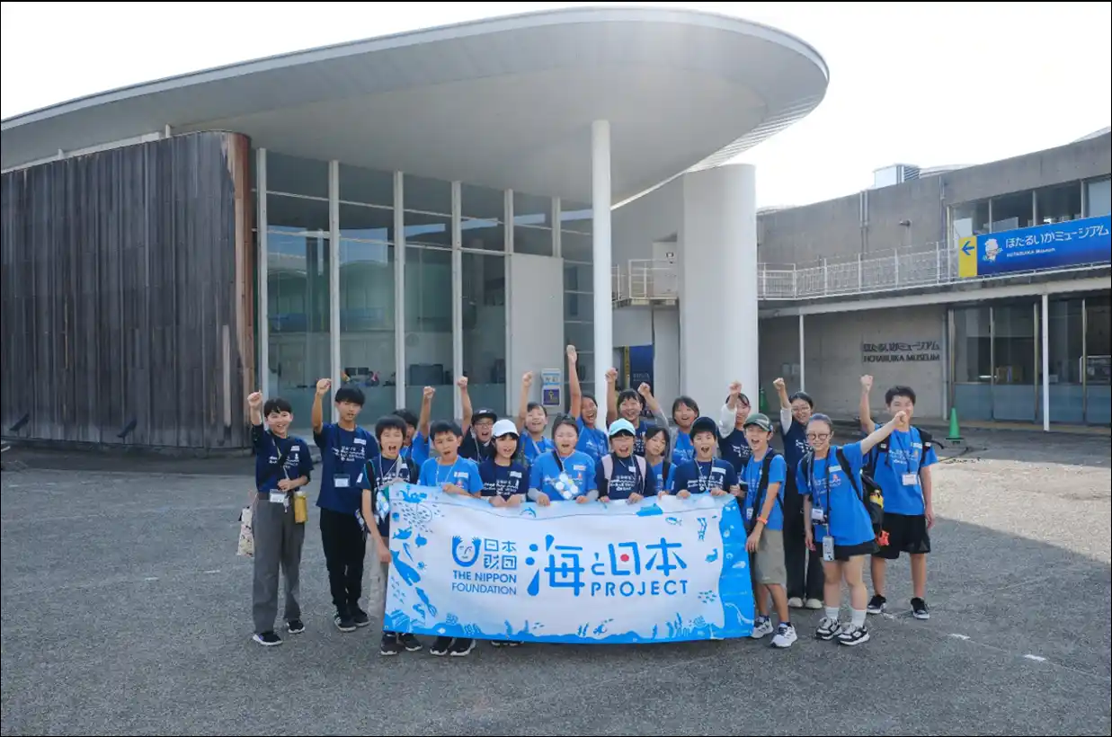 【ソーシャルアクションネットワーク】 駿河湾キッズが来県！富山湾での共同学習【深海研究スーパーキッズ育成プロジェクトin富山湾】水中ドローンの映像鑑賞や深海についての知識と経験を深めました。