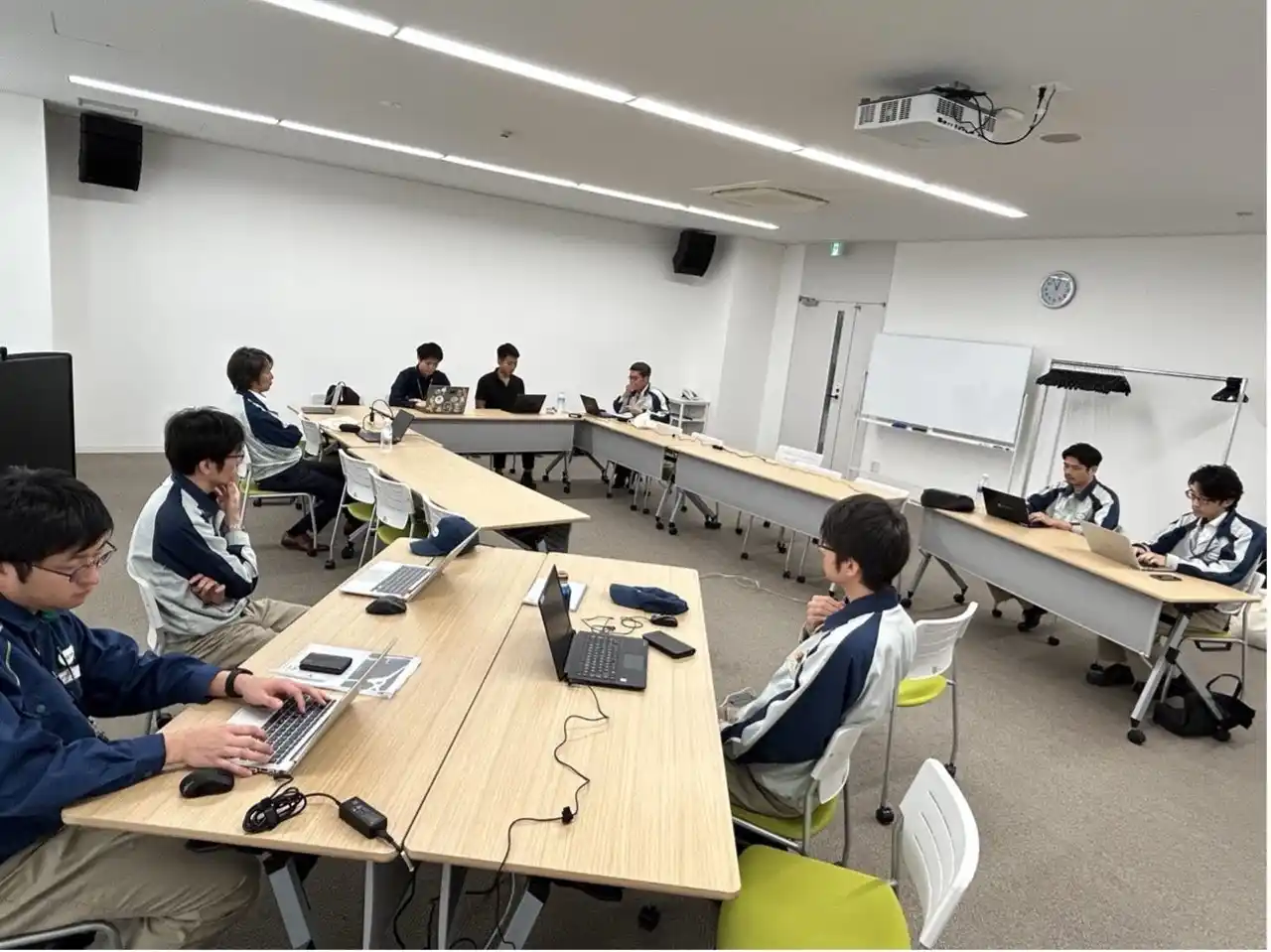 【株式会社Wanderlust】 東大松尾研発スタートアップの株式会社Wanderlust、ユアサにおける現場起点でのRAGプロジェクトの内製化に向けた体制構築
