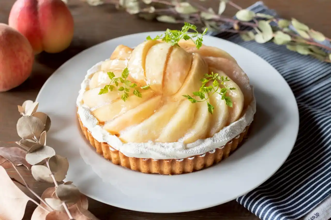 【VIVA cafe’sta 岡崎／cafe double 豊田 】8月からの新作！桃やメロンを使ったシーズンケーキが登場