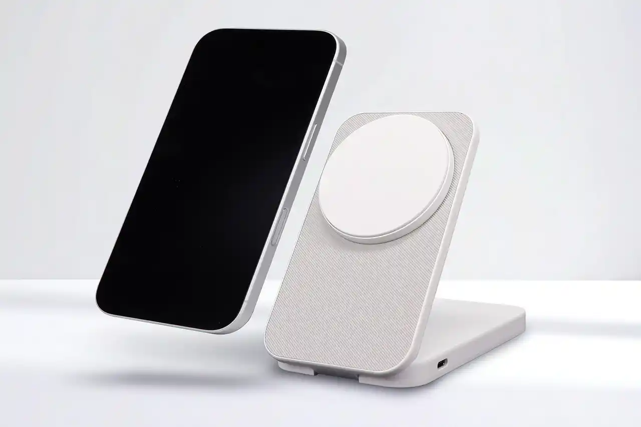 Qi2認証取得！スマホスタンドにもなるモバイルバッテリー OWL-LPB5020MGシリーズを発売。
