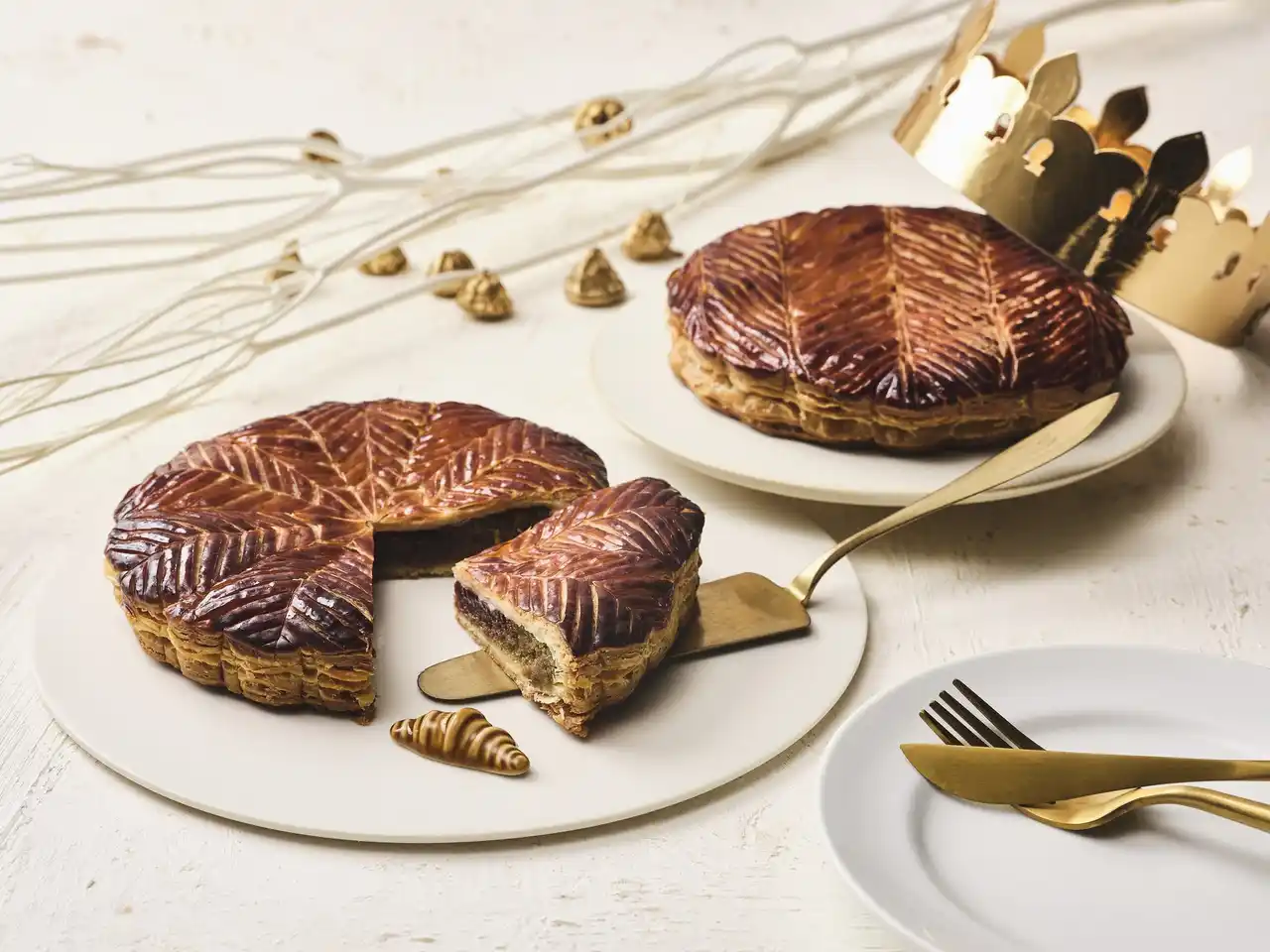 【株式会社ベイクルーズ】 暮らしを彩るブーランジェリー「BOUL’ANGE（ブール アンジュ）」 新年のひとときを楽しむガレット・デ・ロワが登場！