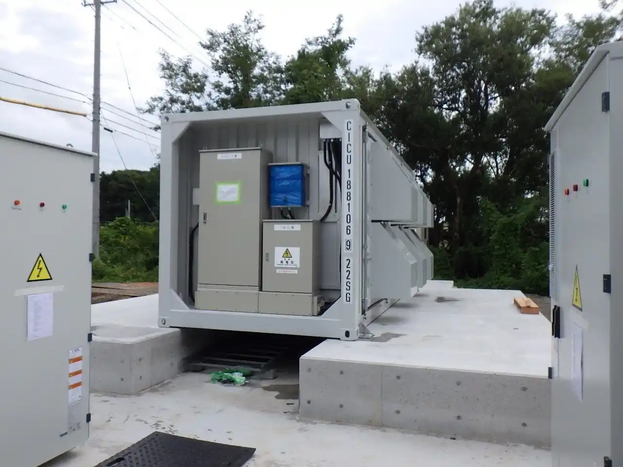 【日本蓄電池株式会社】福島県岩瀬郡にて系統用蓄電施設「NC岩瀬郡鏡石町蓄電所」蓄電池設置開始