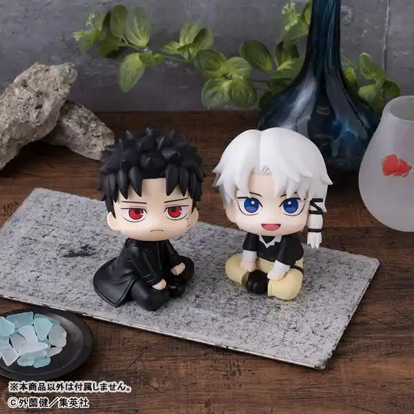 【大網株式会社】 『カグラバチ』より「六平千鉱」「漣伯理」が、見上げ＆おすわりポーズのフィギュアシリーズ「るかっぷ」に登場。