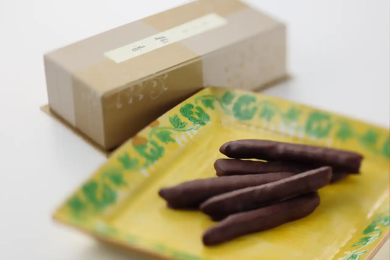 和久傳がこの季節だけ向き合う和のチョコレート --- 果実と香りで描く、京都の冬の甘味