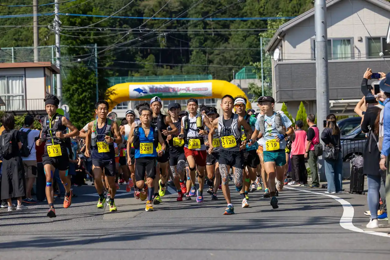 【マムート・スポーツグループジャパン株式会社】 マムートが、今年度より「ハセツネ Cup」をオフィシャル・メインパートナーとしてサポート！次世代に豊かな自然を残していく啓蒙活動を共に行いながら、アスリートのパフォーマンス向上と安全性をサポートします